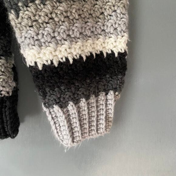 HAND KNIT Women's M Striped Cardigan Crochet Arts & Crafts Cottagecore Hippie - Picture 4 of 9